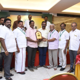 Honouring our chief guest by ACCI members